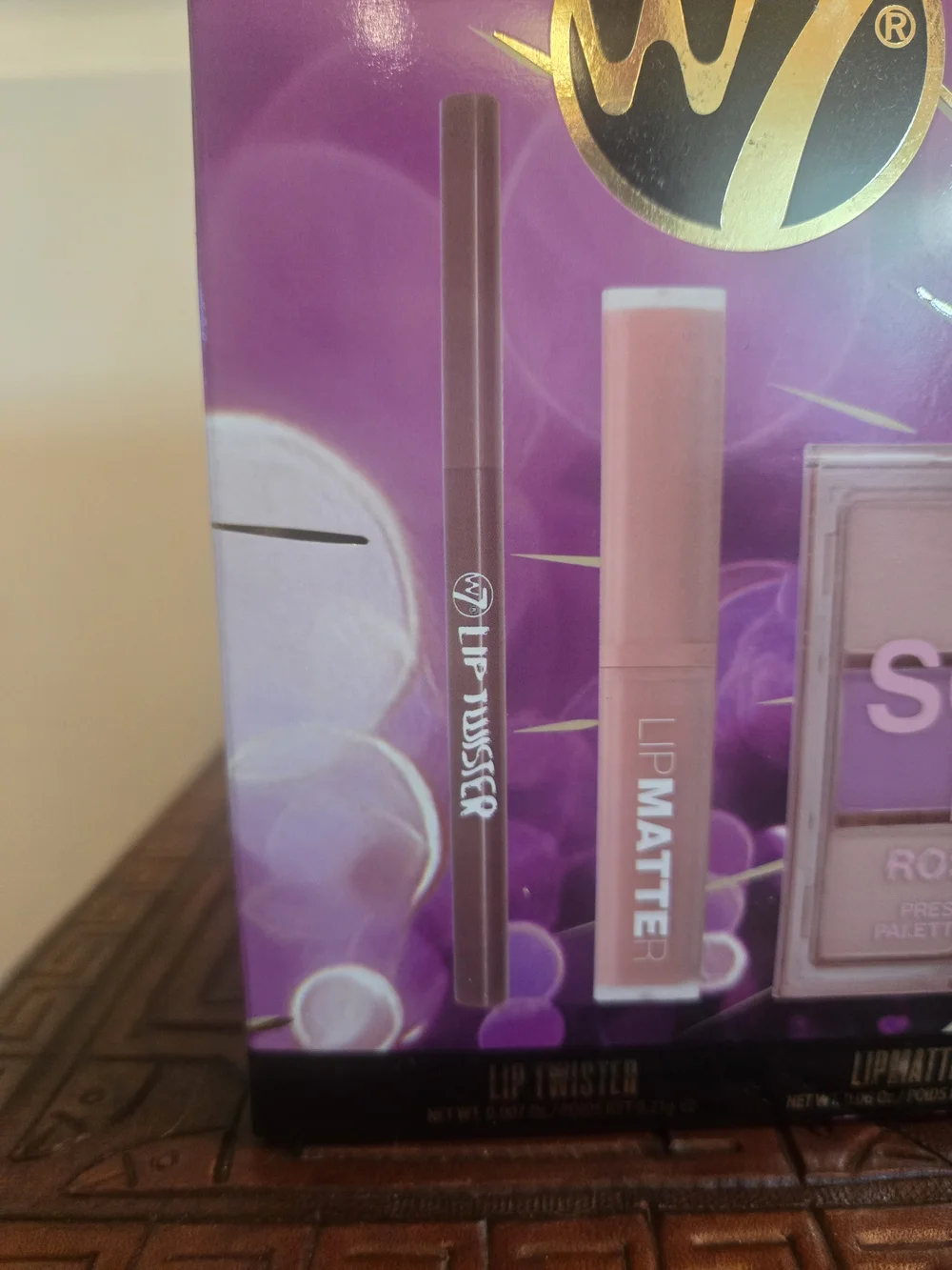Made Up! Holiday Look - Candy Blush Soft Hues Set (Pink)